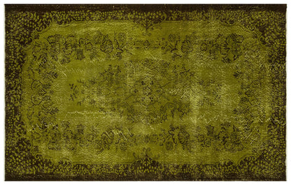 Vintage Turkish Wool Rug (5'8''x9' ft): Handmade Anatolian Persian Design
