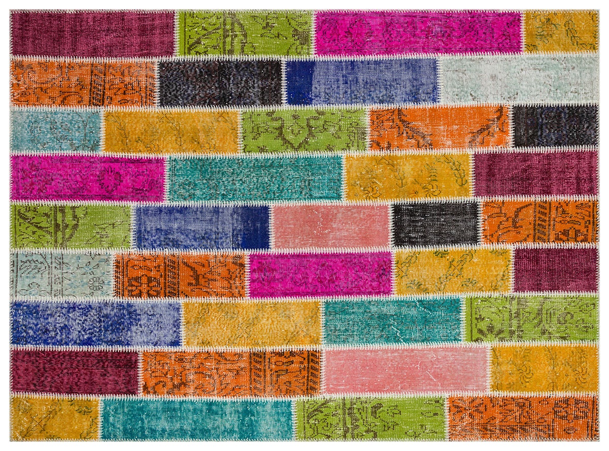 Handmade Patchwork Turkish Rug: Bohemian Wool Area Rug (5'x8' ft)