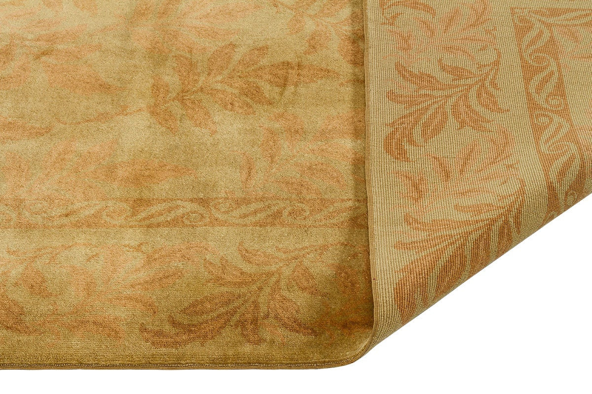 Vintage Turkish Wool Rug: Handmade Green Floral Carpet (6.66 ft x 8.16 ft)