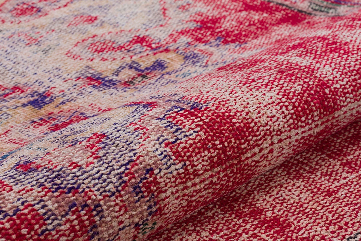 Vintage Turkish Wool Rug (4.8x7.6 ft): Handmade Anatolian Bohemian Area Rug