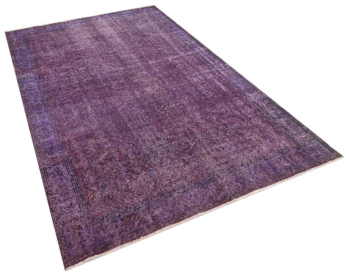 Vintage Anatolian Wool Rug (5.5x8.5 ft): Handmade Persian Design
