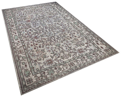 Vintage Turkish Wool Rug (6.2x9.8 ft): Handmade Anatolian Persian Design