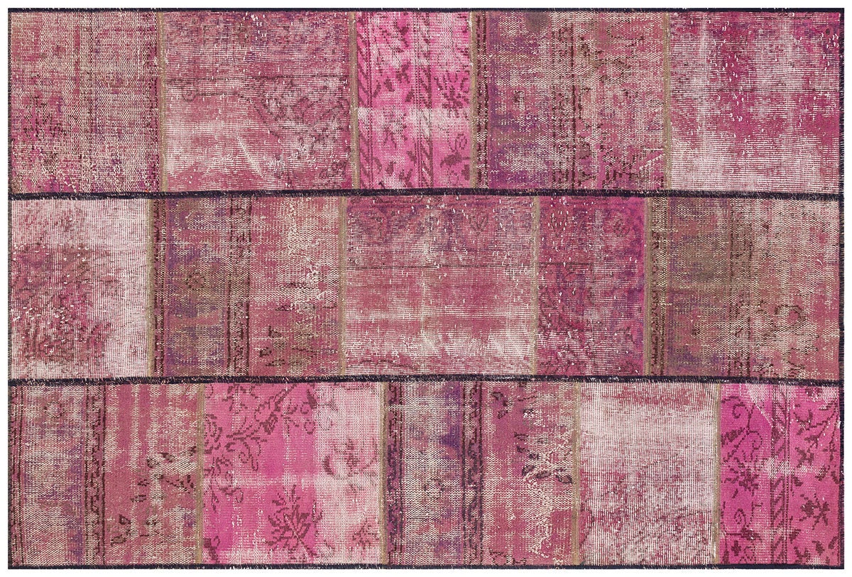 Handmade Pink Patchwork Wool Rug: Bohemian Area Rug (4.4x6.8 ft)