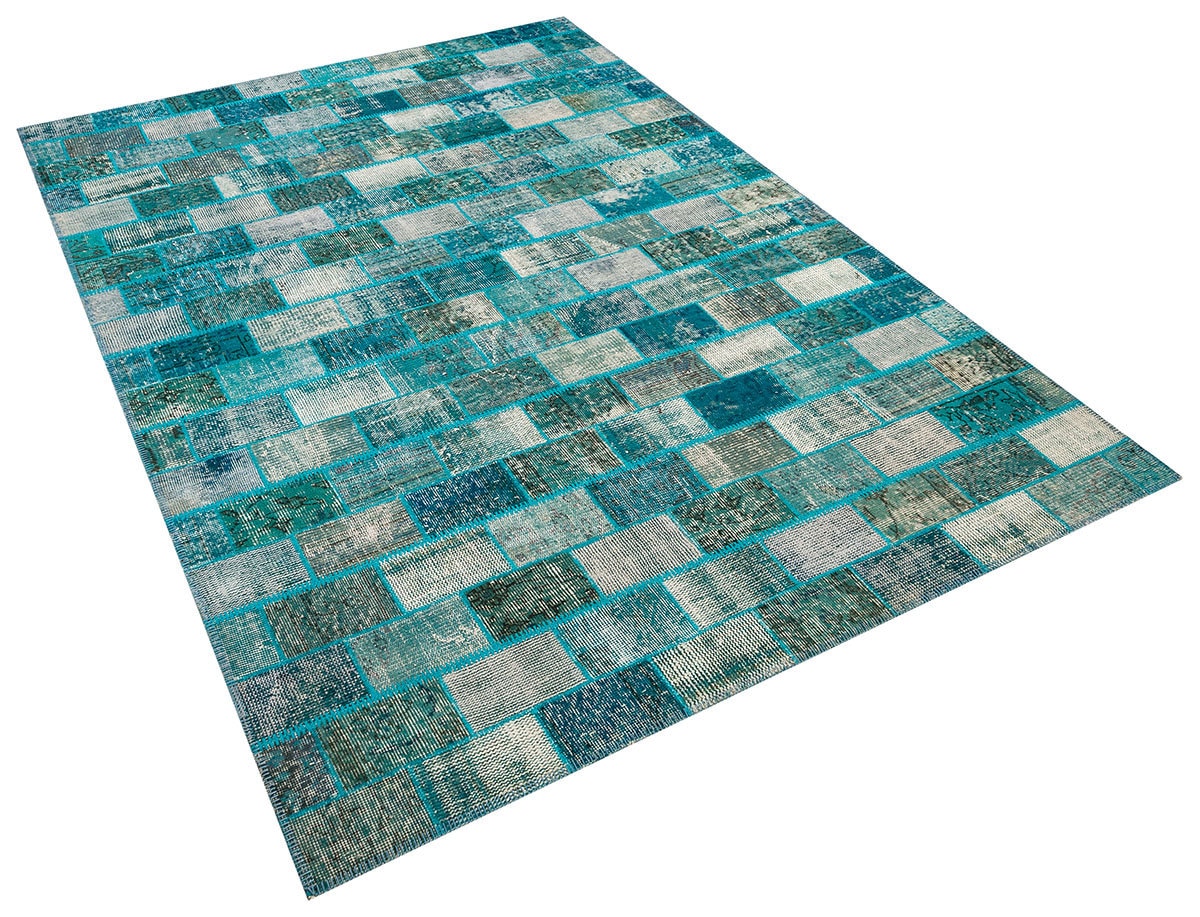 Handmade Green Wool Patchwork Rug: Bohemian Turkish Rug (5.4x7.9 ft)