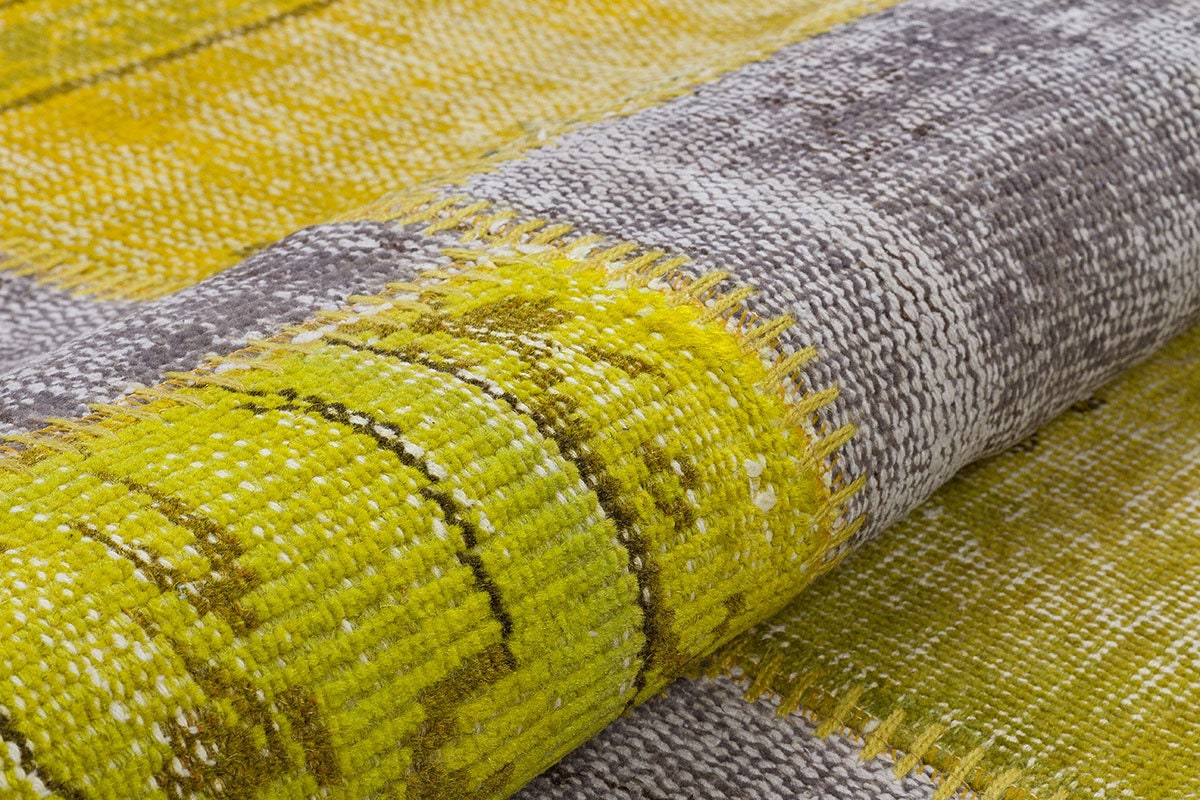 Handmade Wool Patchwork Turkish Rug - 5.4x7.9 ft