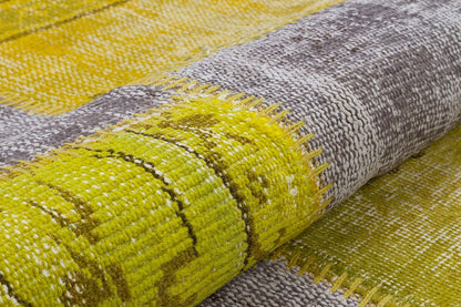Handmade Wool Patchwork Turkish Rug - 5.4x7.9 ft