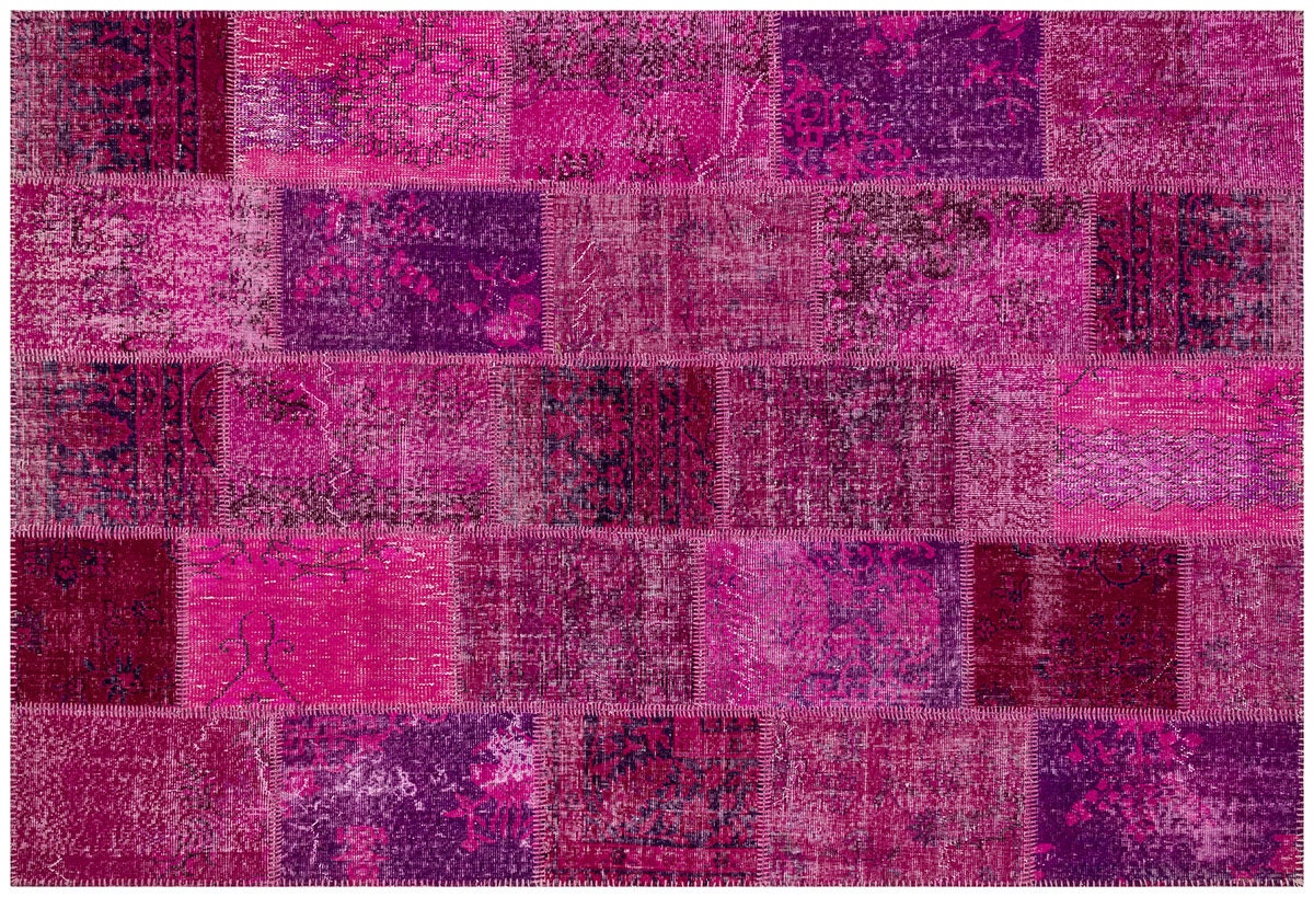 Handmade Pink Patchwork Rug: Modern Bohemian Wool Area Rug (5.8x8.4 ft)