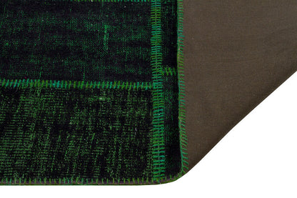Handmade Wool Patchwork Rug: Green Bohemian Area Rug (6.6x9.4 ft)