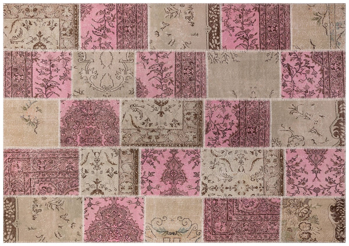 Handmade Turkish Patchwork Rug: Bohemian Wool Area Rug (6.6x9.4 ft)