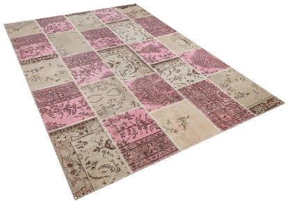 Handmade Turkish Patchwork Rug: Bohemian Wool Area Rug (6.6x9.4 ft)