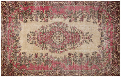 Vintage Turkish Wool Rug (5.7x9.1 ft): Handmade Anatolian Persian Design