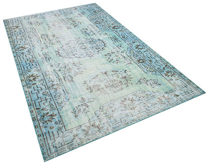 Vintage Turkish Wool Rug (5.2x8.7 ft): Handmade Anatolian Design