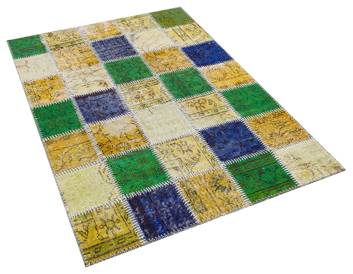 Handmade Wool Patchwork Rug: Bohemian Turkish Area Rug (3.9x5.7 ft)