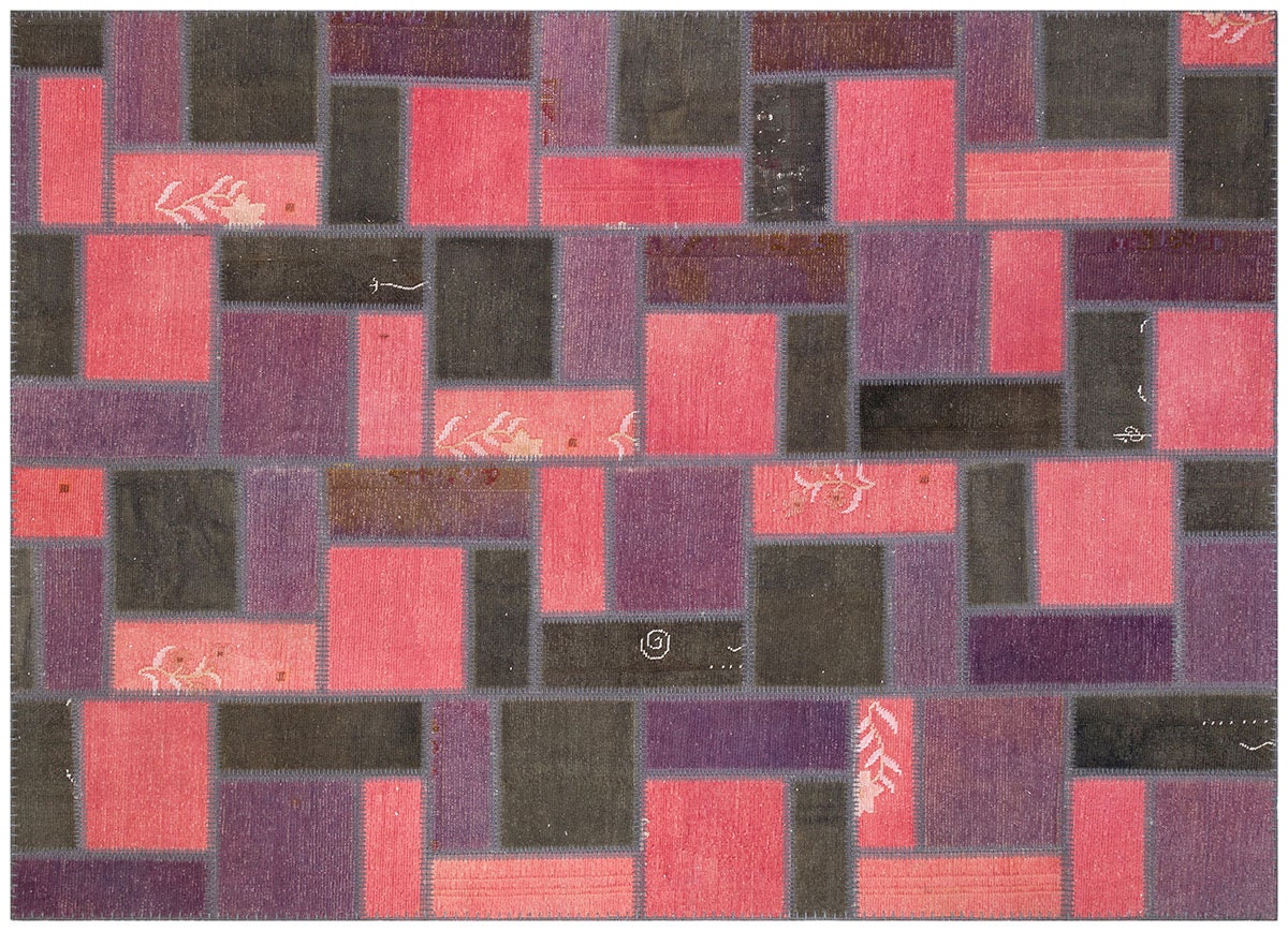 Handmade Wool Patchwork Rug: Bohemian Turkish Area Rug (5.6x7.7 ft)