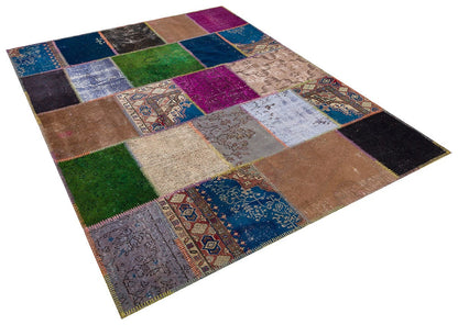 Handmade Wool Patchwork Rug: Bohemian Turkish Area Rug (6.2x8.2 ft)