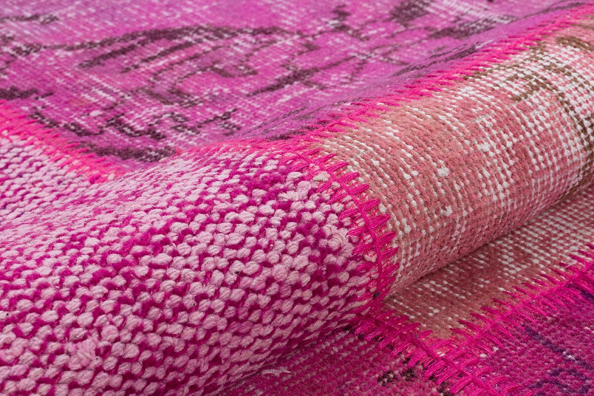 Handmade Pink Patchwork Rug: Bohemian Wool Area Rug (5.6x7.7ft)