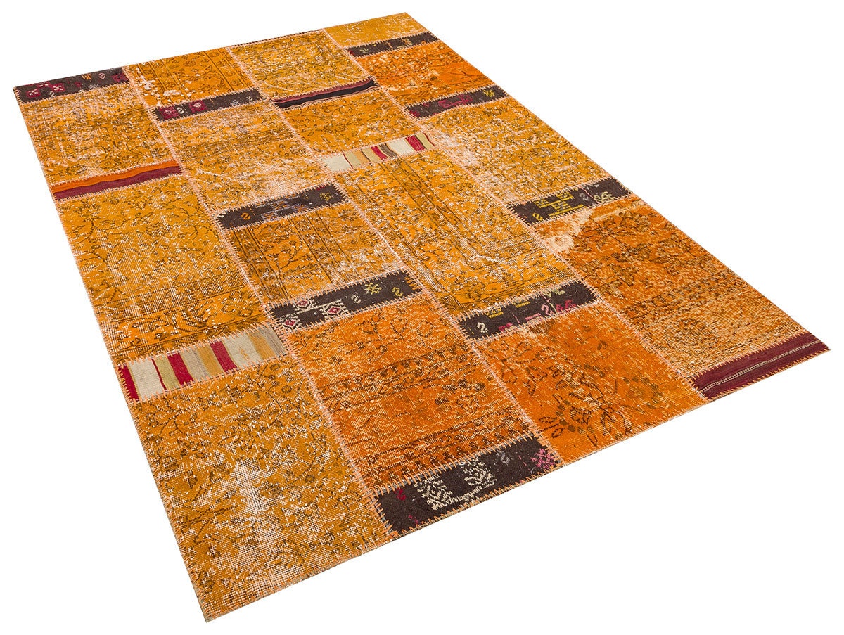 Handmade Wool Patchwork Rug: Bohemian Turkish Area Rug (5.2x7.5 ft)