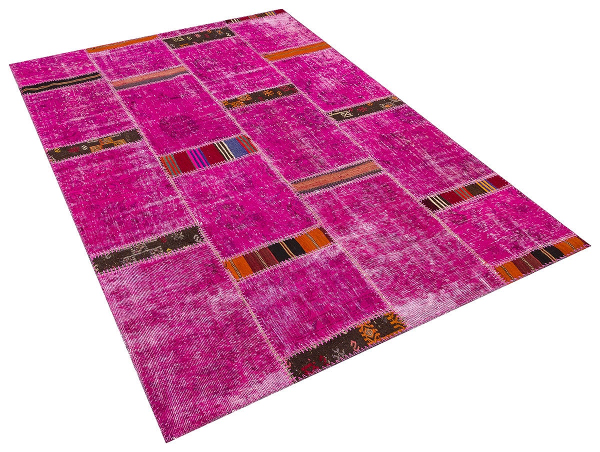 Handmade Pink Patchwork Rug: Bohemian Wool Anatolian Carpet (5.2x7.5 ft)