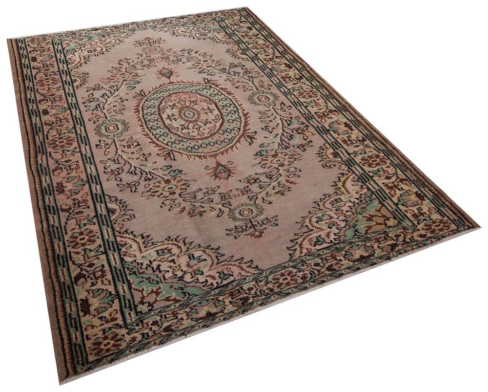 Vintage Turkish Wool Rug (6x8.5 ft): Handmade Anatolian Persian Design