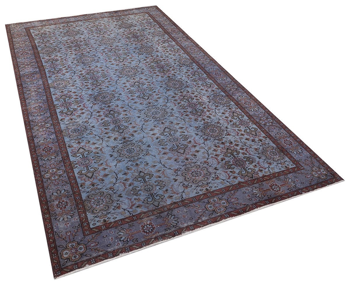 Vintage Turkish Wool Rug (5'x8'): Handmade Anatolian Persian Design