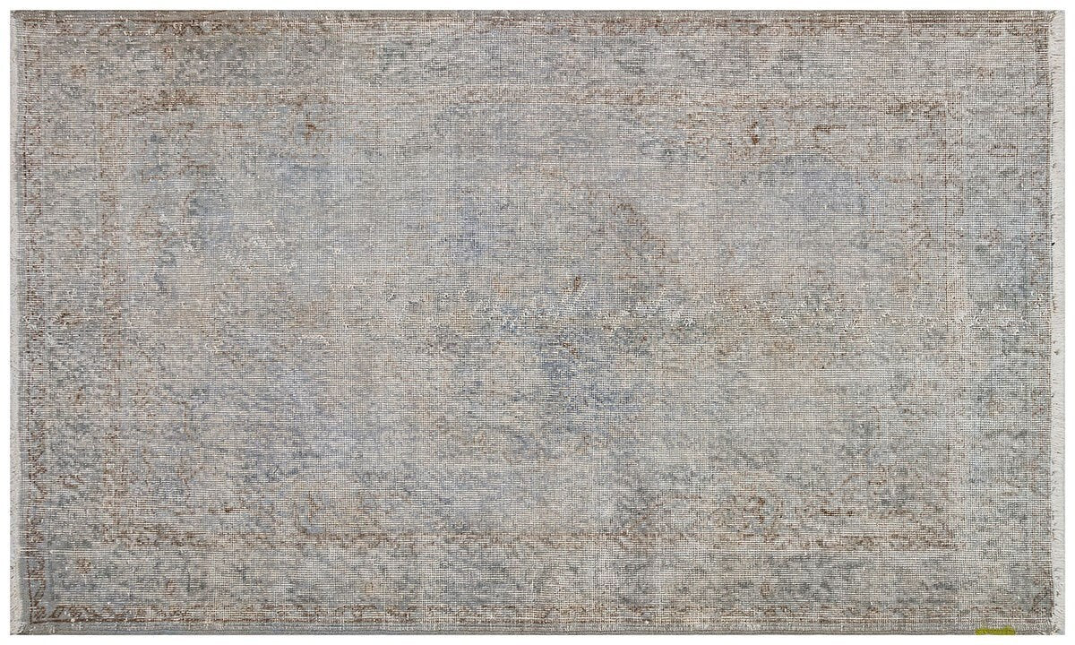 Vintage Turkish Wool Rug (4'x7' ft): Handmade Anatolian Persian Design