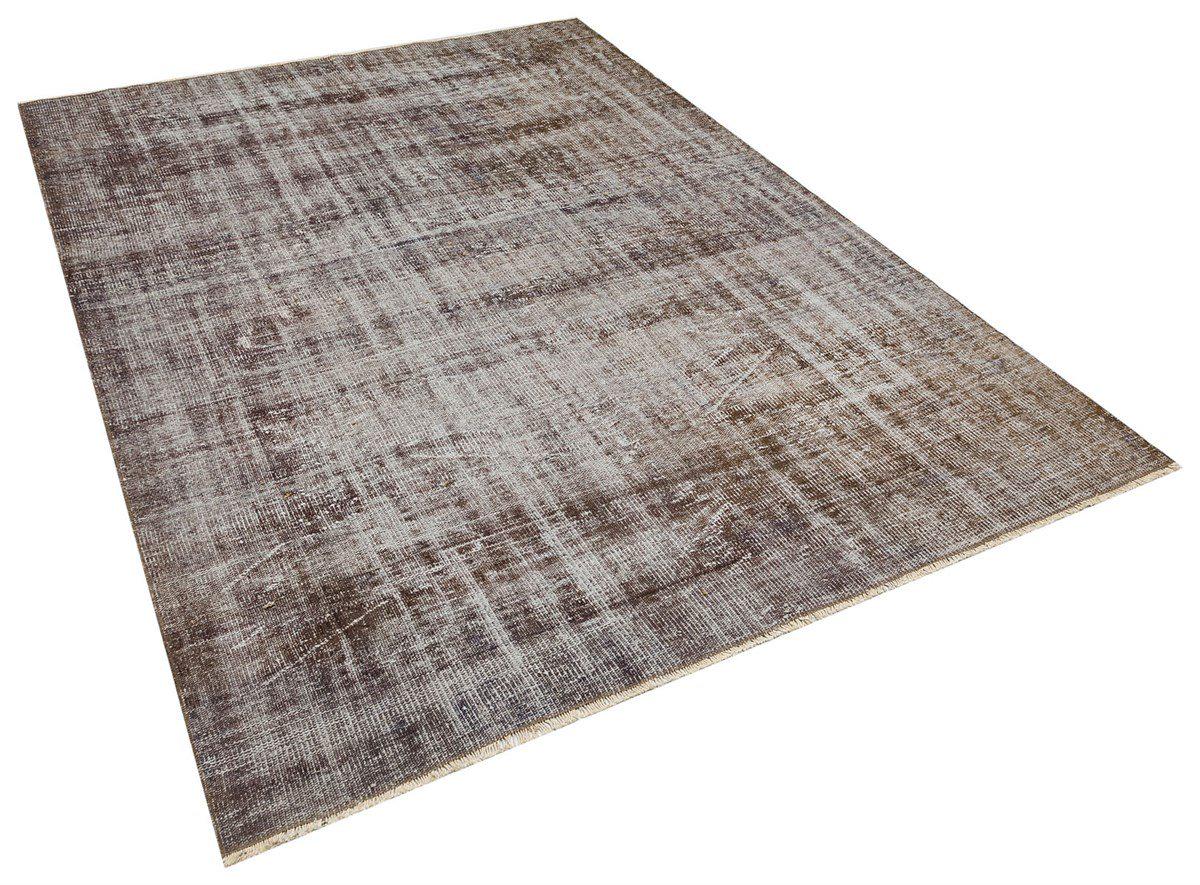 Vintage Turkish Wool Rug (5'8"x9'3"ft): Handmade Anatolian Persian Design