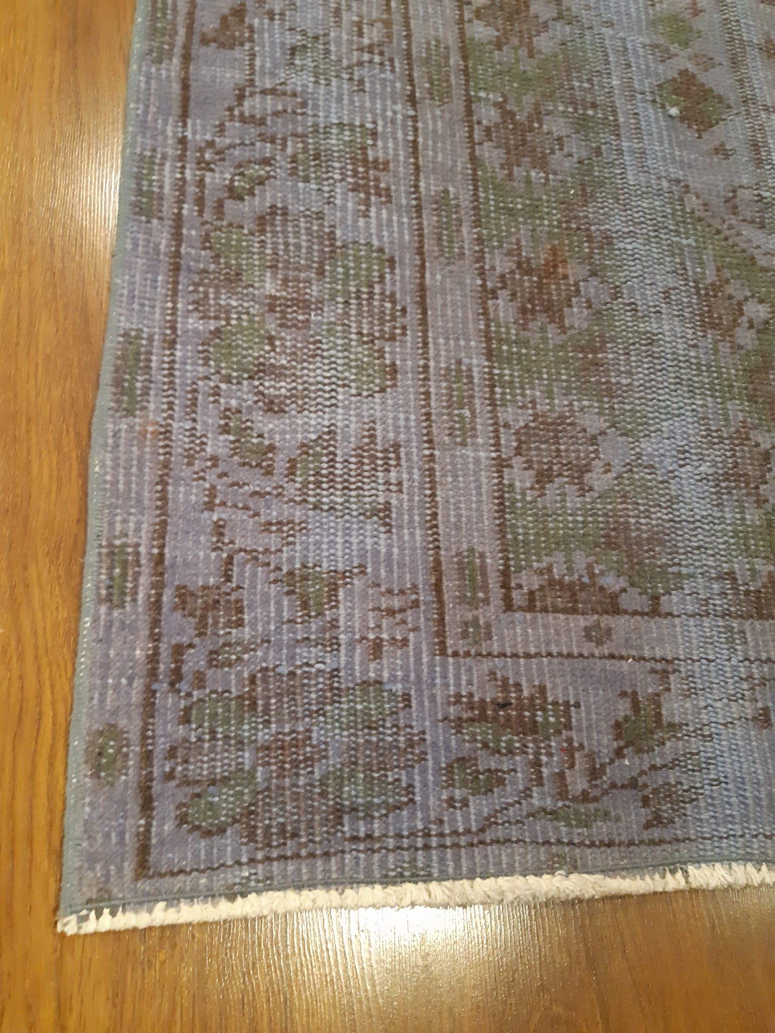 Vintage Turkish Wool Rug (5'1''x9'3'')
