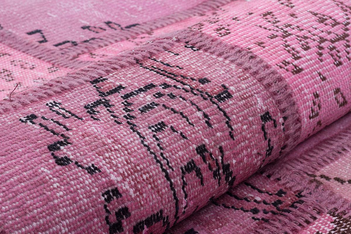 Handmade Wool Turkish Patchwork Rug: Vintage Pink Bohemian Area Rug (4.2x5.4)