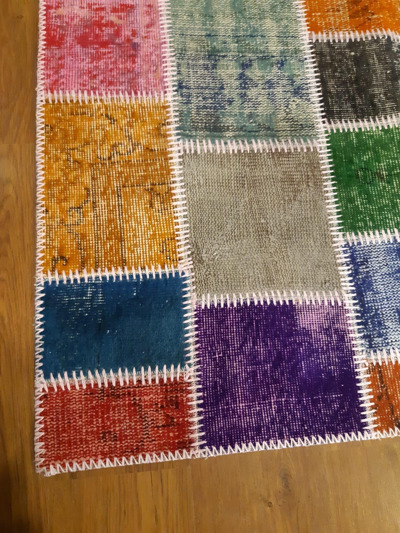 Handmade Wool Patchwork Rug: 4x6 ft Bohemian Turkish Rug