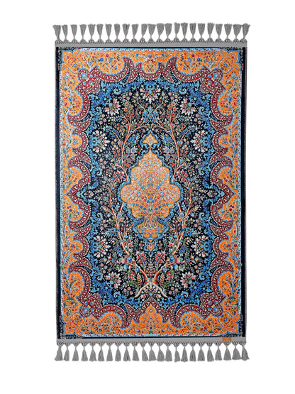 Turkish Prayer Rug, Traditional Ottoman Design Seccade