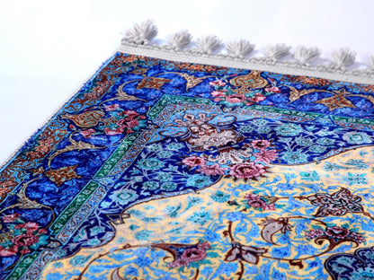 Turkish Prayer Rug, Traditional Ottoman Design Seccade
