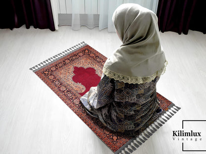Turkish Prayer Rug, Soft Muslim Prayer Mat, Traditional Ottoman Design