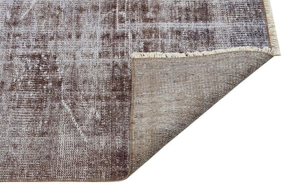 Vintage Turkish Wool Rug (5'8"x9'3"ft): Handmade Anatolian Persian Design