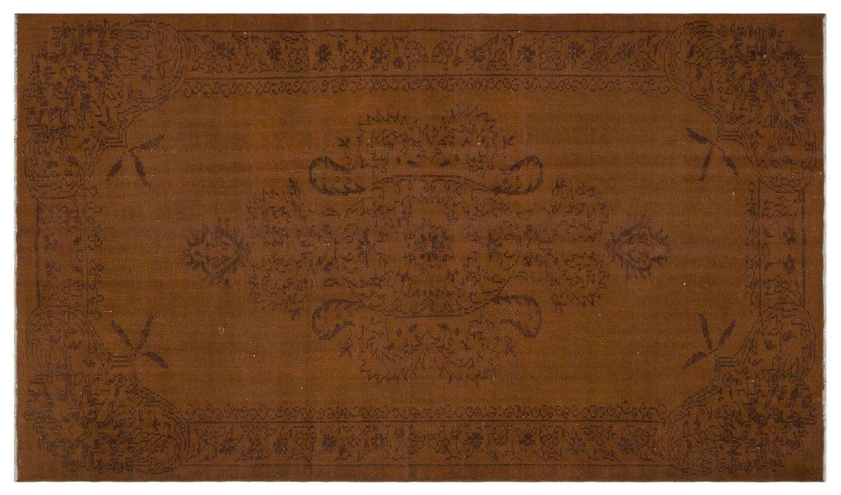 Vintage Turkish Wool Rug (5.6x9.3 ft): Handmade Anatolian Area Rug