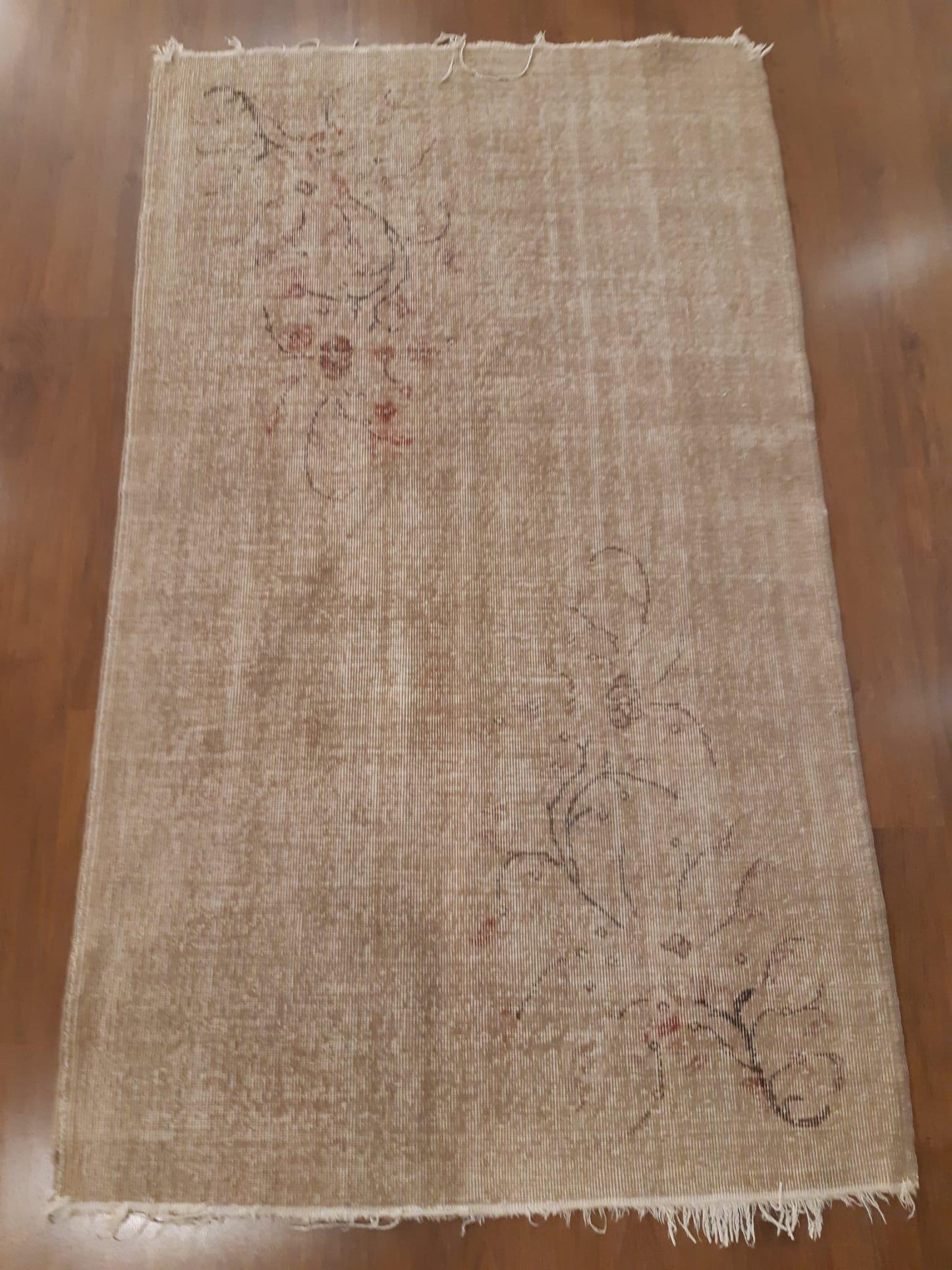 Vintage Turkish Wool Rug: Bohemian Anatolian Design (3'9"x7' ft)