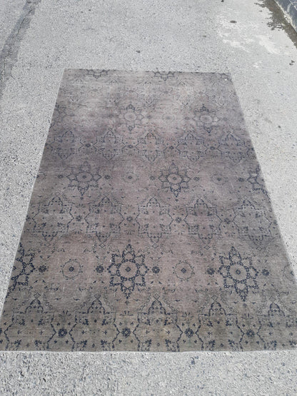 Vintage Turkish Wool Rug (4'9"x7'6") Anatolian Bohemian Area Rug