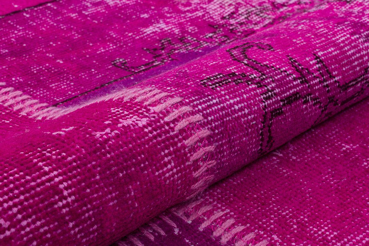 Handmade Wool Turkish Patchwork Rug: Vintage Pink Bohemian Area Rug (5.6x8)