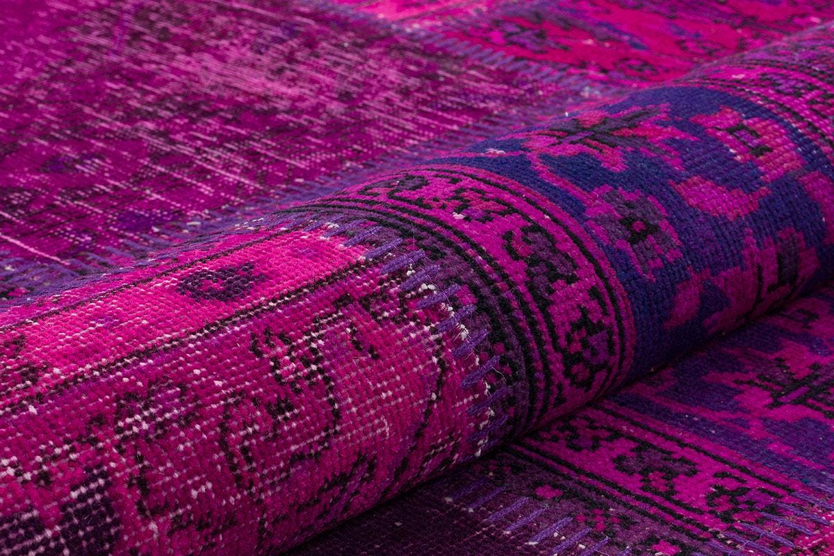Handmade Wool Turkish Patchwork Rug: Vintage Purple Carpet (5.6x8)