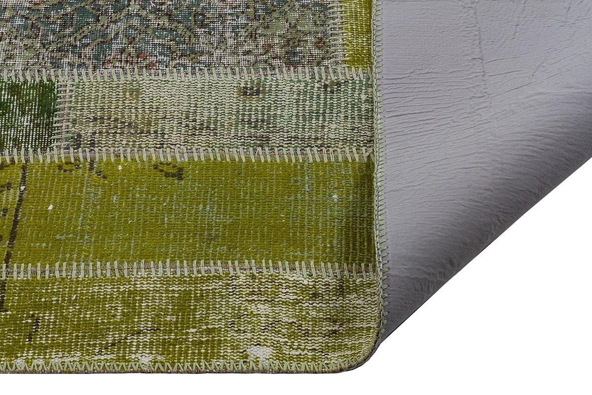 Handmade Wool Turkish Patchwork Rug: Green Vintage Area Rug (8.2x11.5)