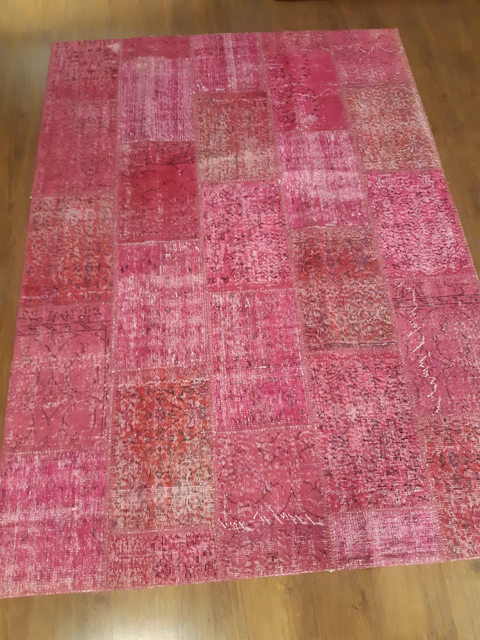 Handmade Wool Turkish Patchwork Rug: Vintage Pink Bohemian Area Rug (5.6x8)