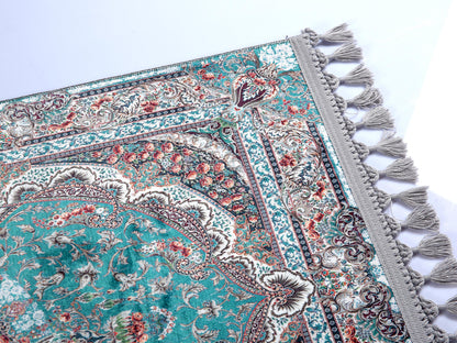 Turkish Prayer Rug, Traditional Ottoman Design, Muslim Seccade