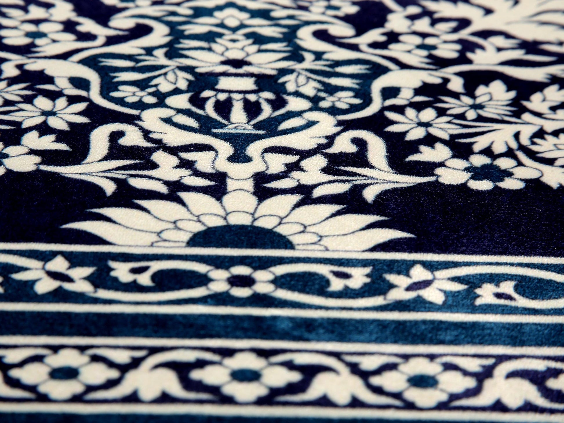 Turkish Prayer Rug, Ottoman Design, Muslim Prayer Mat