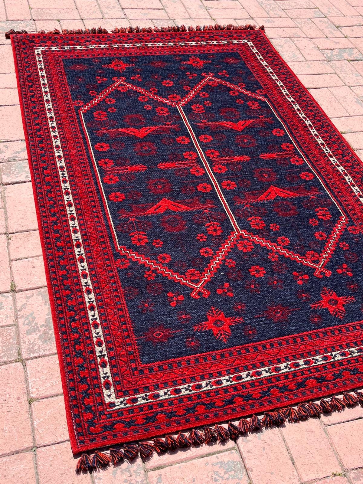 Red & Blue Afghan Rug: Washable Farmhouse Bohemian Decor (3.9 x 5.9 FT)