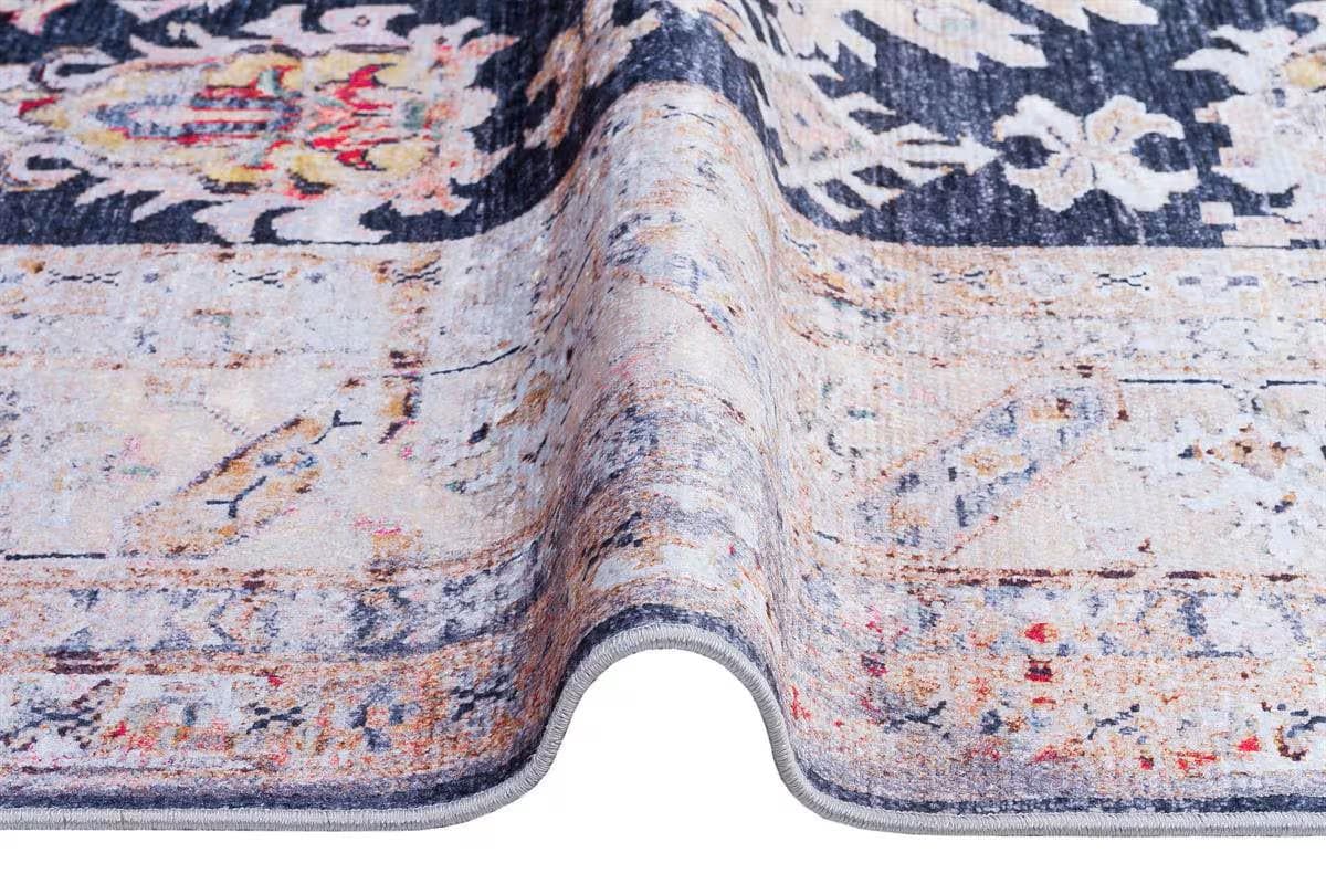 Black Vintage Rug: Washable Classic Rug with Tassels