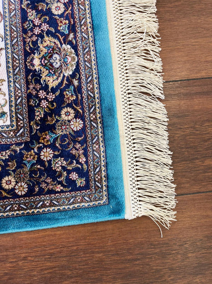 Bamboo Prayer Rug with Silk Fringes: Soft Muslim Seccade