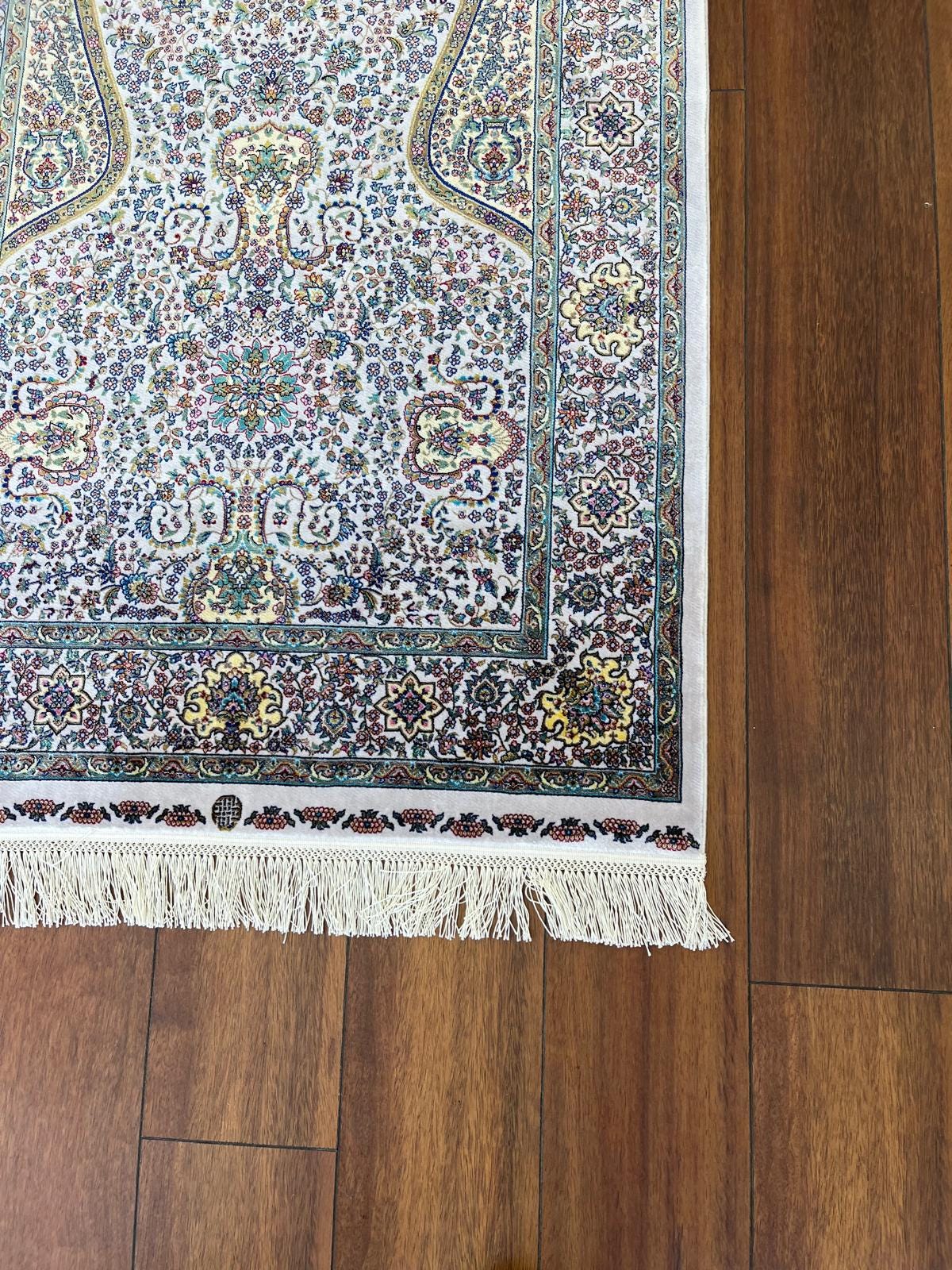 Bamboo Prayer Rug with Silk Fringes: Soft Seccade Carpet
