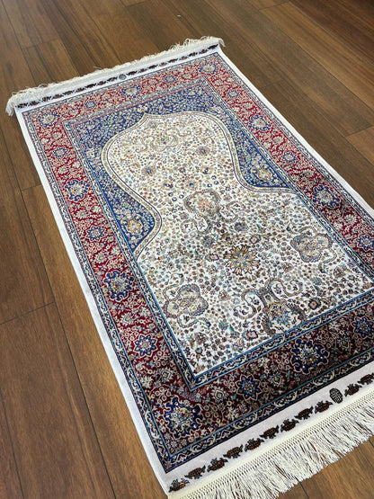 Bamboo Prayer Rug with Silk Fringes: Soft Seccade Carpet