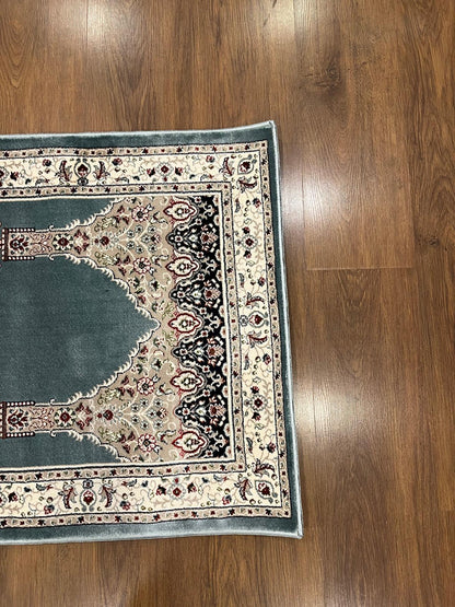 Turkish Prayer Rug: Soft Lightweight Seccade (70x125 cm)