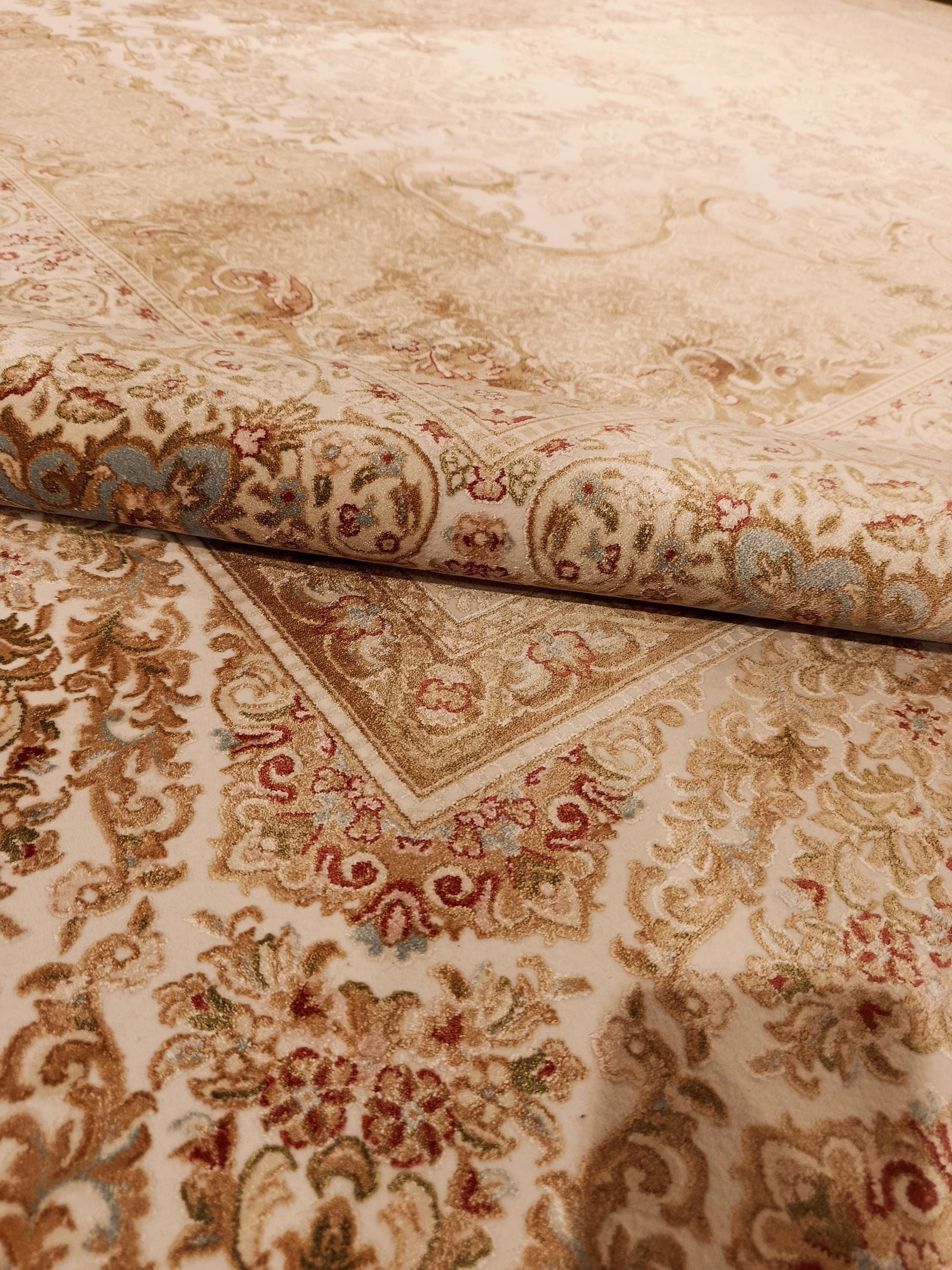 9x23 ft, Large Classic Beige Silk Rug - Distressed Medallion Design Carpet