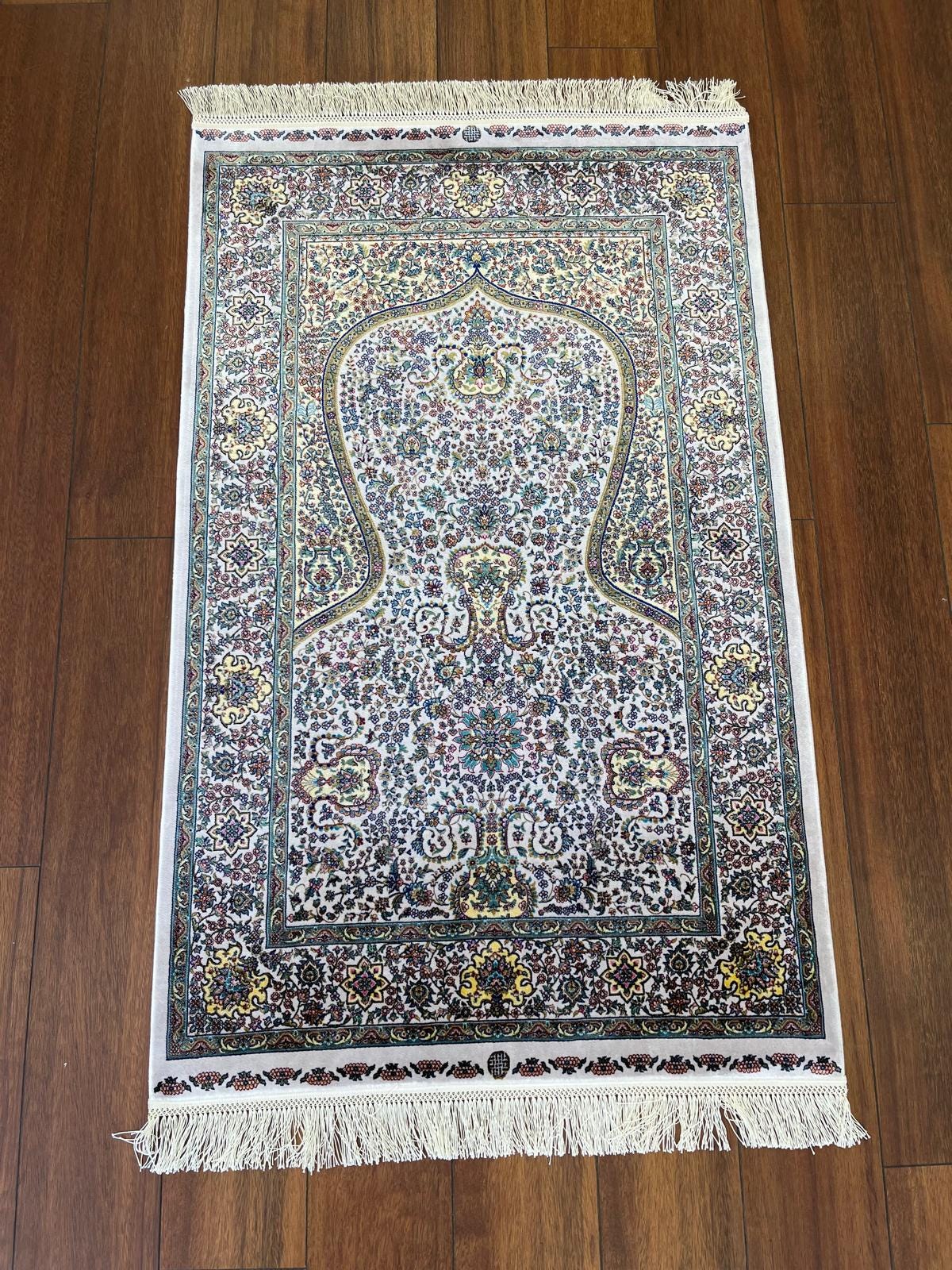 Bamboo Prayer Rug with Silk Fringes: Soft Seccade Carpet